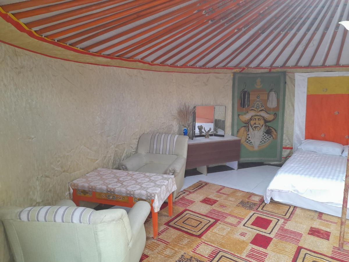 Gana'S Guest House And Tours Ulaanbaatar Bagian luar foto
