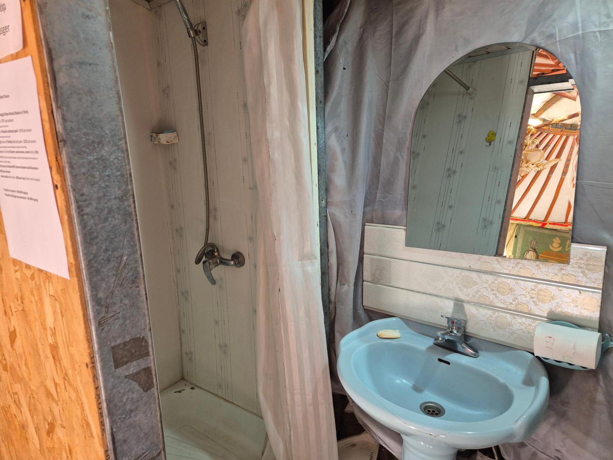 Gana'S Guest House And Tours Ulaanbaatar Bagian luar foto