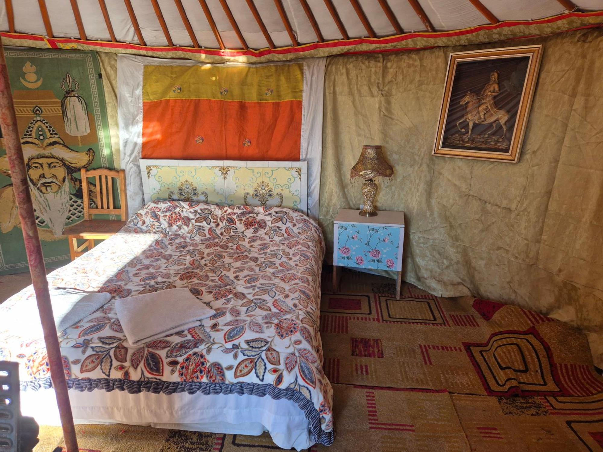 Gana'S Guest House And Tours Ulaanbaatar Bagian luar foto